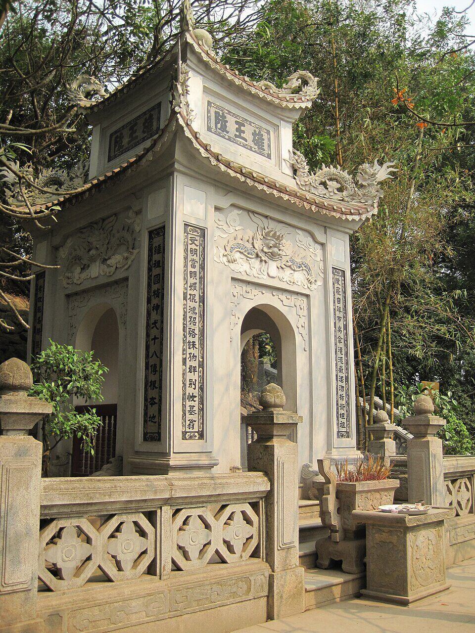 Khu di tích Đền Hùng