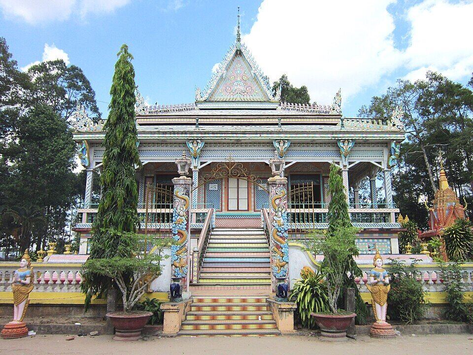 Chùa Chén Kiểu (Sro Lôn)