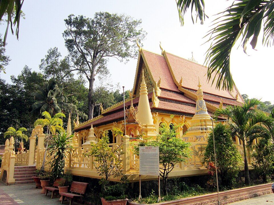 Chùa Âng Trà Vinh